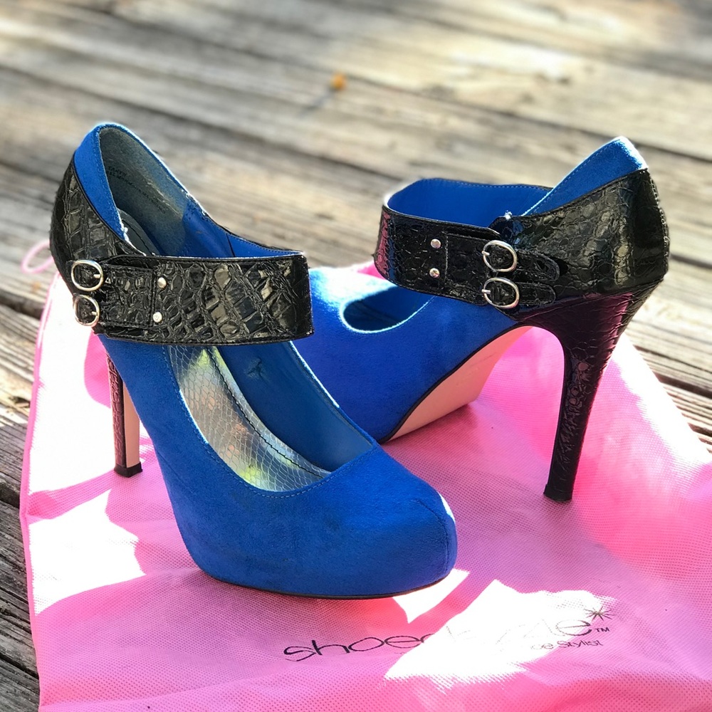 Blue suede heels, size 10